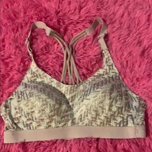 padded sports bra VS